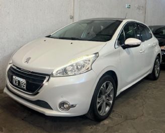 Peugeot 208 Usado en Mendoza Financiado