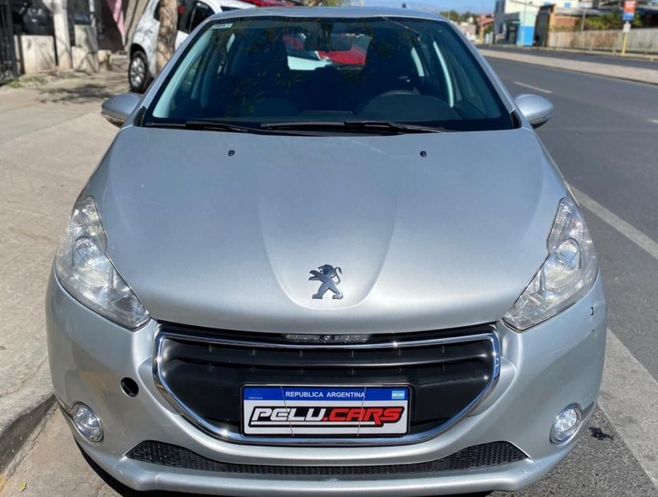 Peugeot 208 Usado Financiado en San Juan, deRuedas