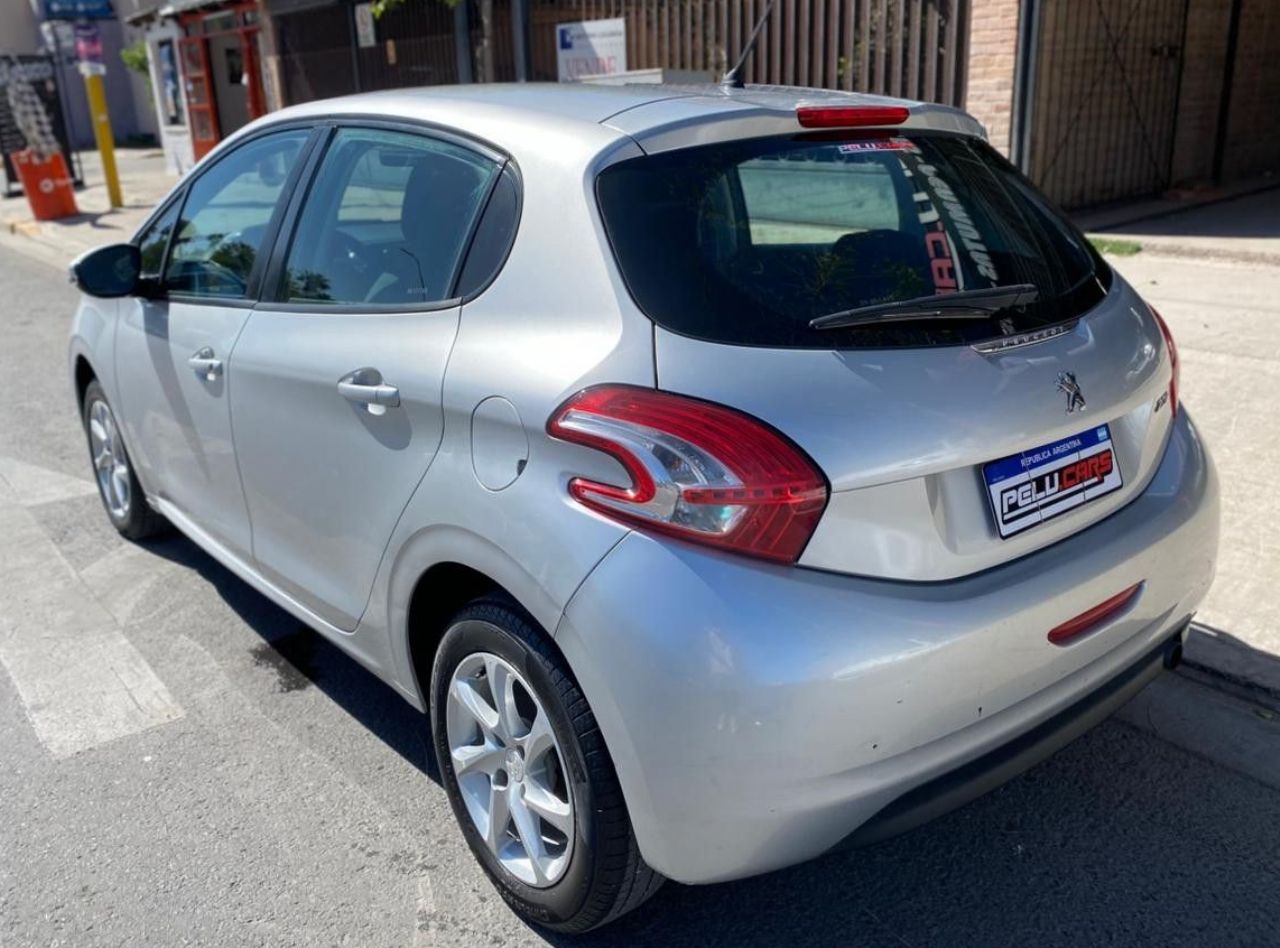 Peugeot 208 Usado Financiado en San Juan, deRuedas