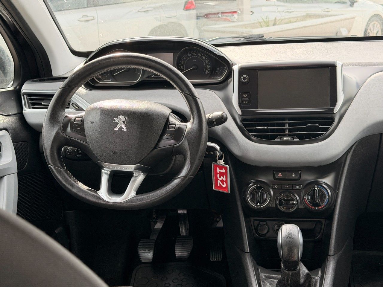 Peugeot 208 Usado en San Luis, deRuedas