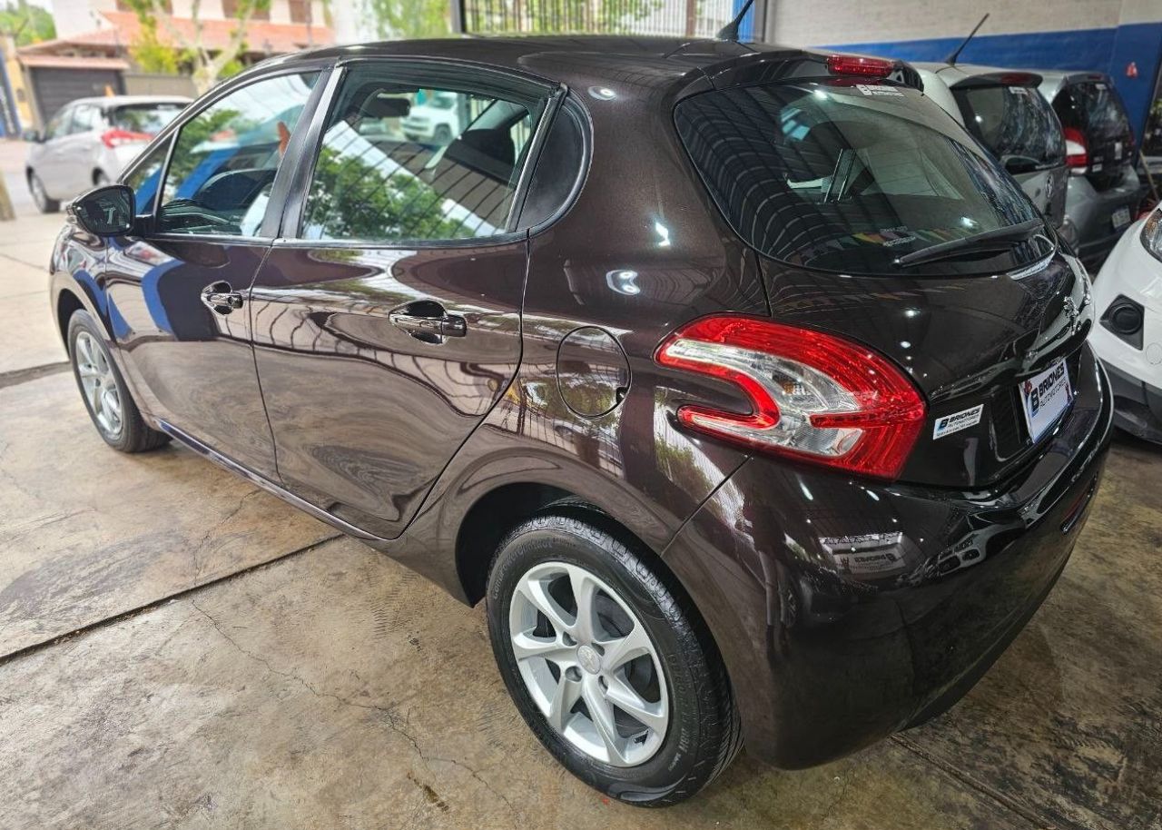 Peugeot 208 Usado en Mendoza, deRuedas