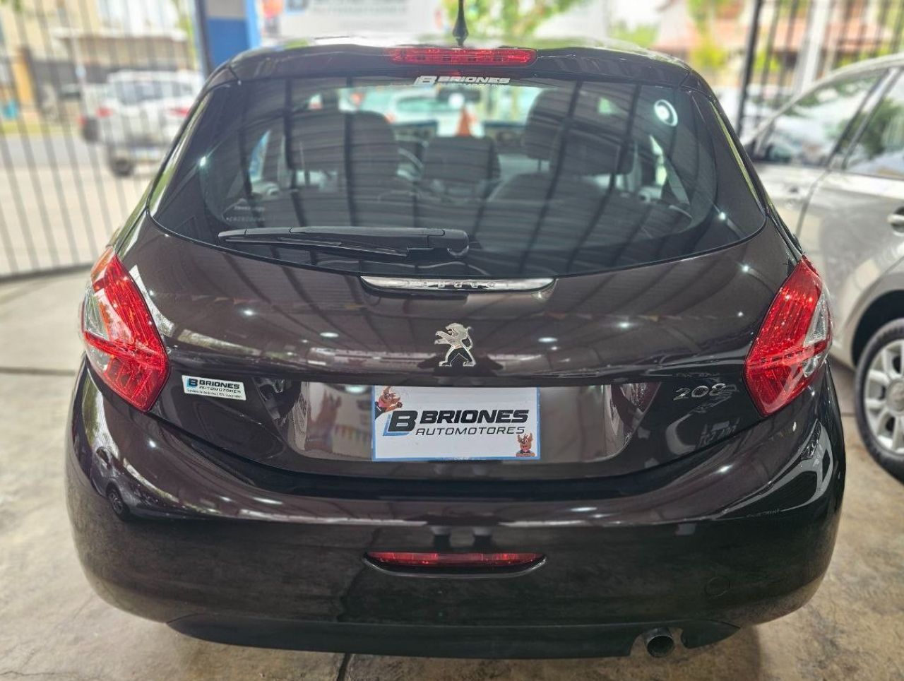 Peugeot 208 Usado en Mendoza, deRuedas