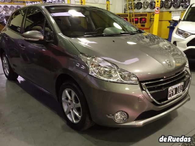 Peugeot 208 Usado en Mendoza, deRuedas