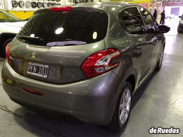 Peugeot 208 Usado en Mendoza, deRuedas