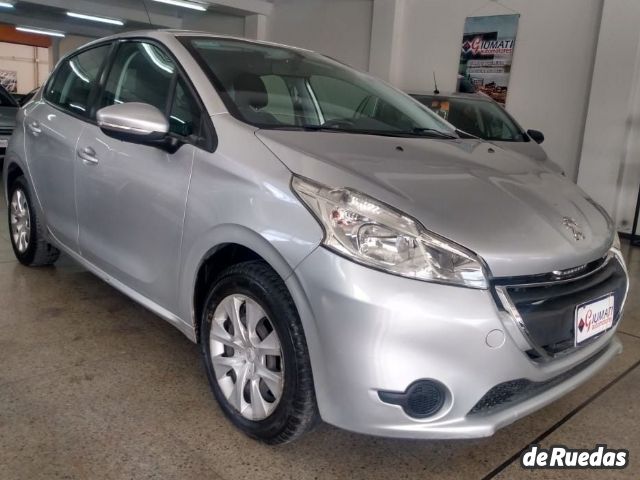 Peugeot 208 Usado en Mendoza, deRuedas