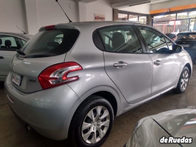 Peugeot 208 Usado en Mendoza, deRuedas