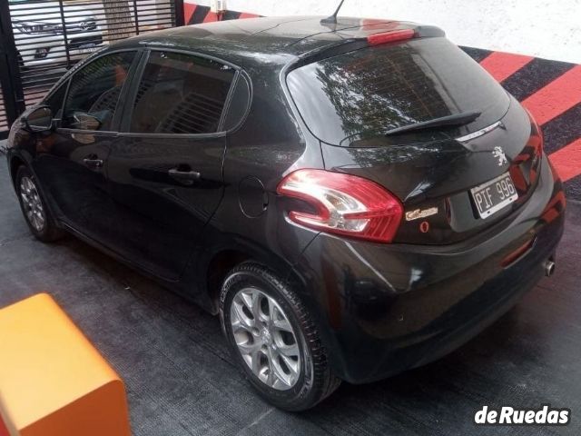 Peugeot 208 Usado en Mendoza, deRuedas