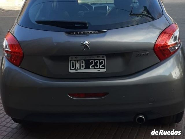 Peugeot 208 Usado en Mendoza, deRuedas