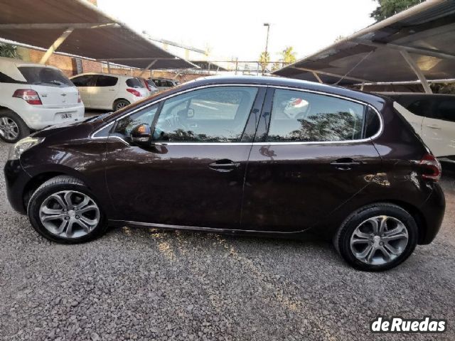 Peugeot 208 Usado en Mendoza, deRuedas