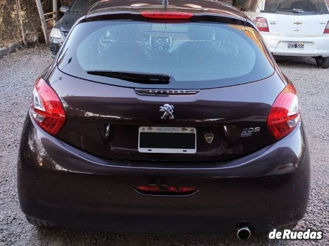 Peugeot 208 Usado en Mendoza, deRuedas