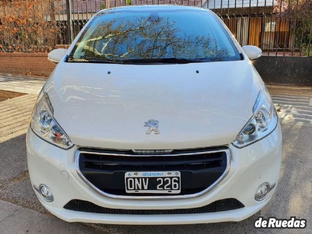 Peugeot 208 Usado en Mendoza, deRuedas