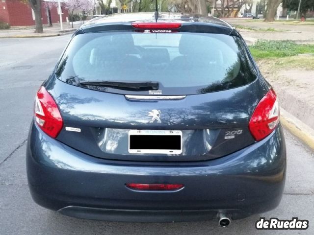 Peugeot 208 Usado en Mendoza, deRuedas