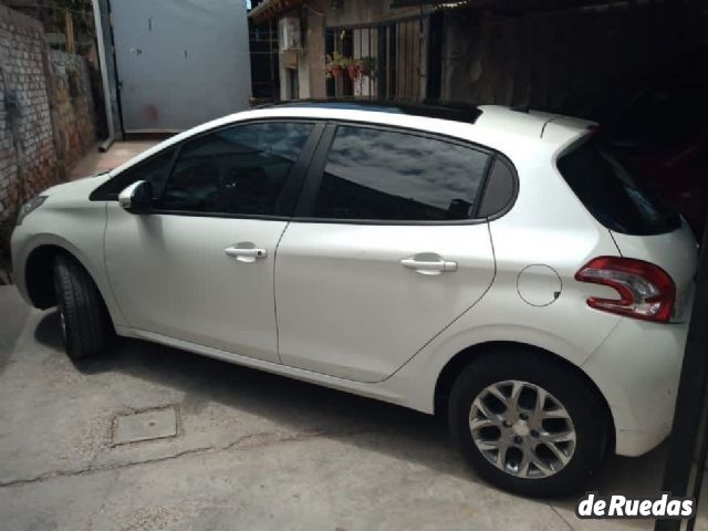 Peugeot 208 Usado en Mendoza, deRuedas