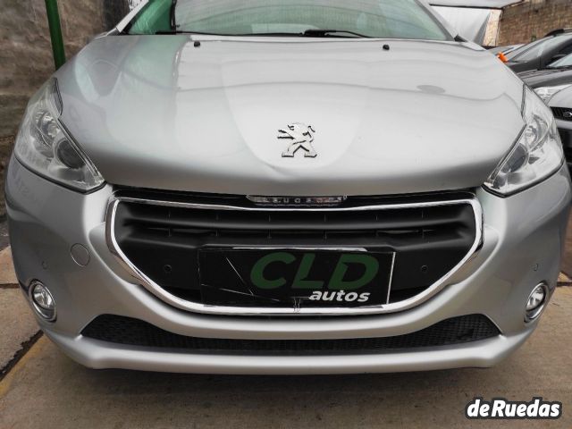 Peugeot 208 Usado en Mendoza, deRuedas