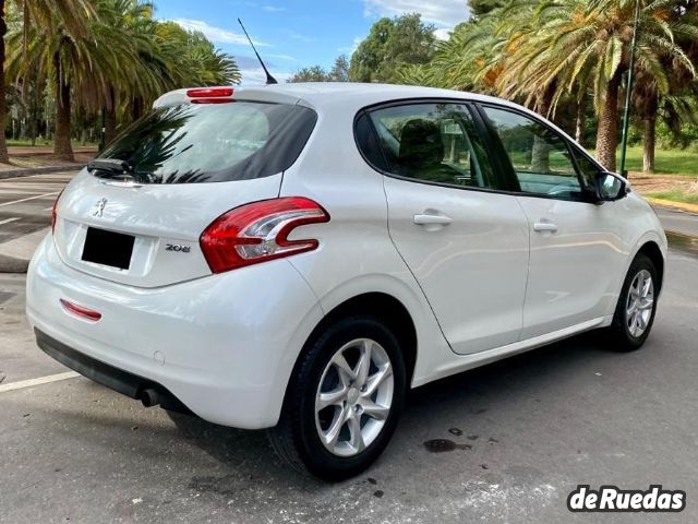 Peugeot 208 Usado en Mendoza, deRuedas