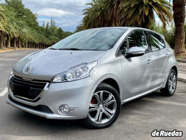 Peugeot 208 Usado en Mendoza, deRuedas