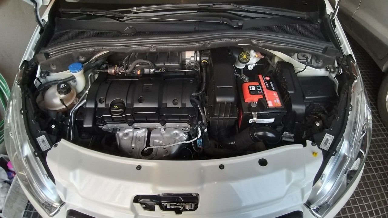 Peugeot 208 Usado en Mendoza, deRuedas