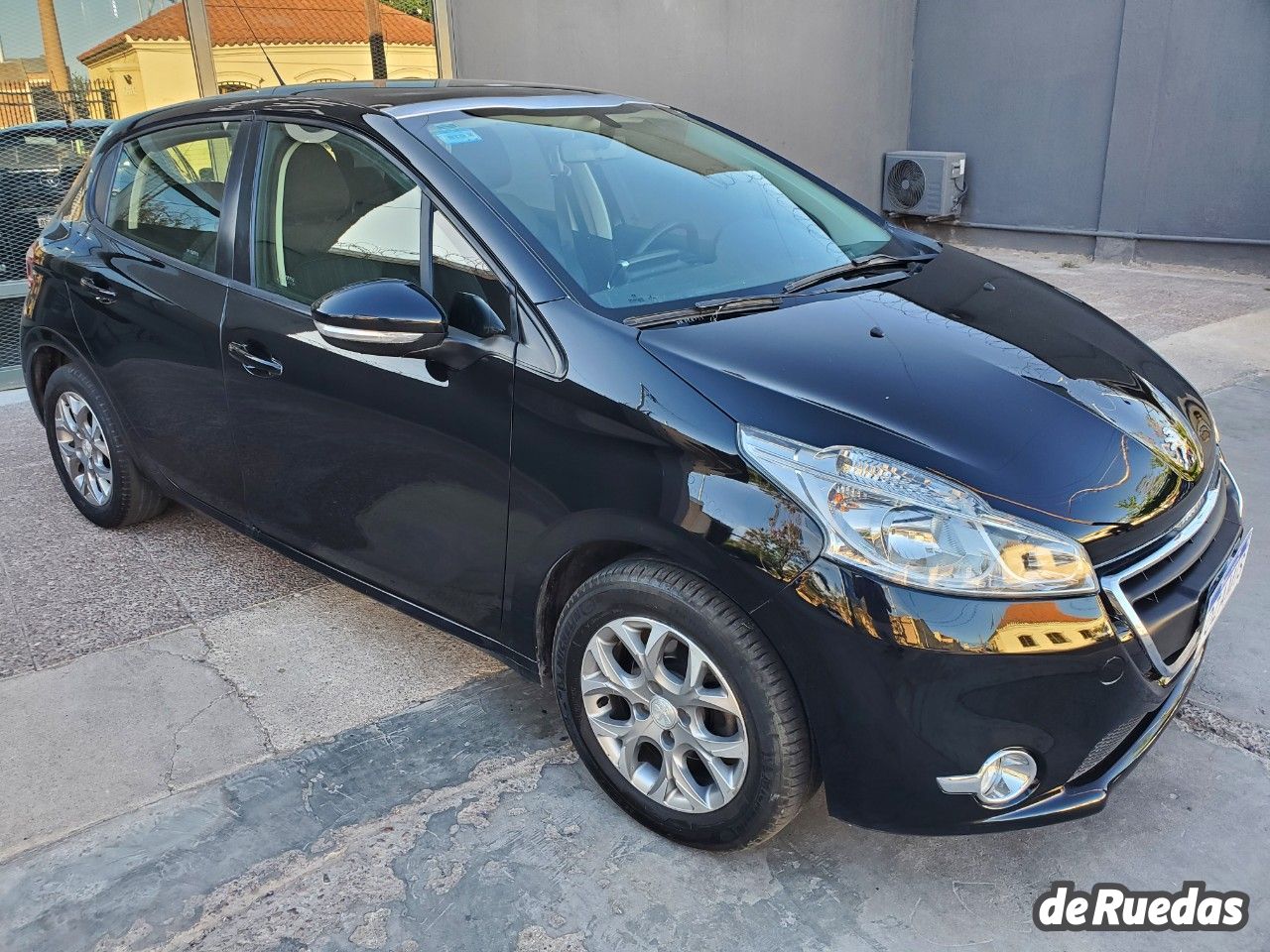 Peugeot 208 Usado en Mendoza, deRuedas