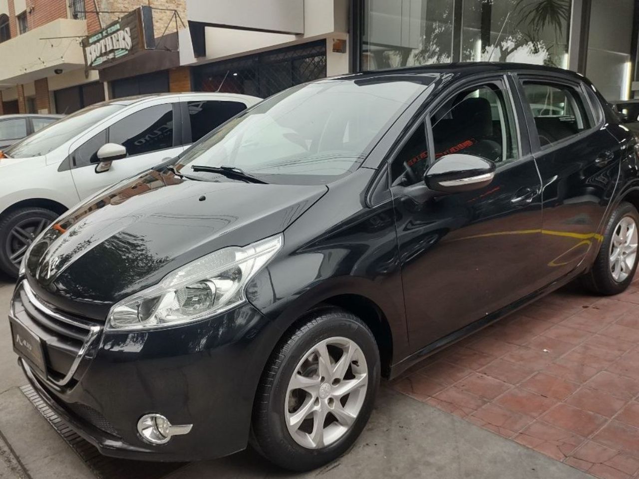 Peugeot 208 Usado en Mendoza, deRuedas