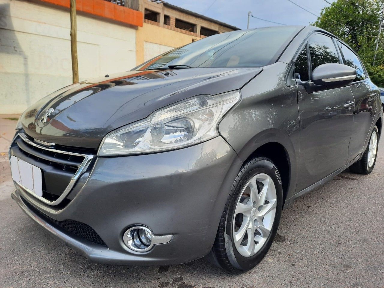 Peugeot 208 Usado en Mendoza, deRuedas