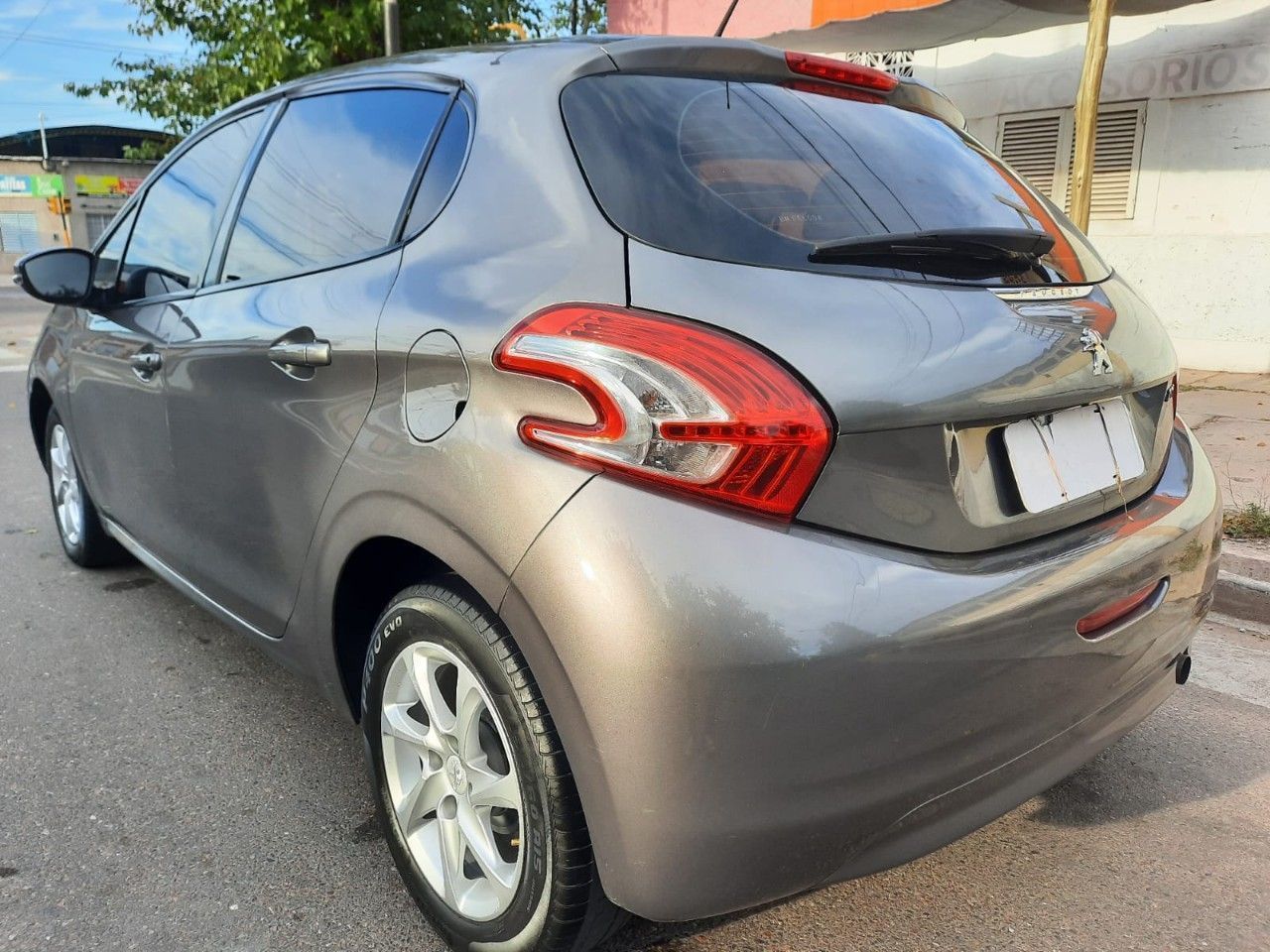 Peugeot 208 Usado en Mendoza, deRuedas