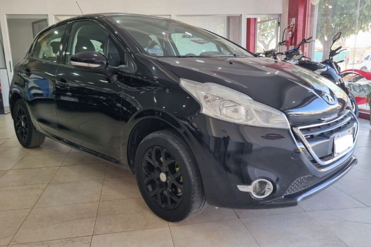 Peugeot 208 Usado en Mendoza, deRuedas