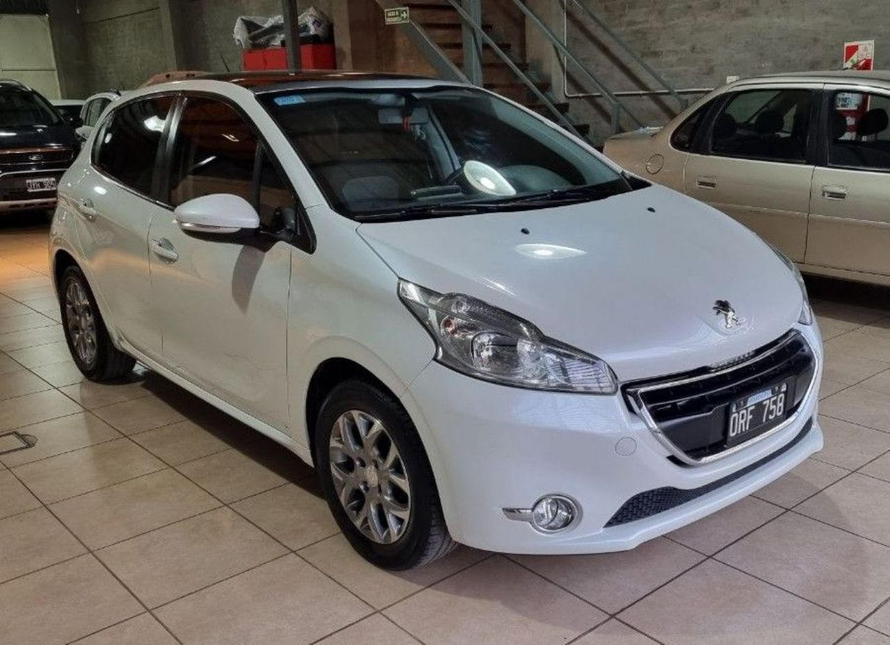 Peugeot 208 Usado en Mendoza, deRuedas