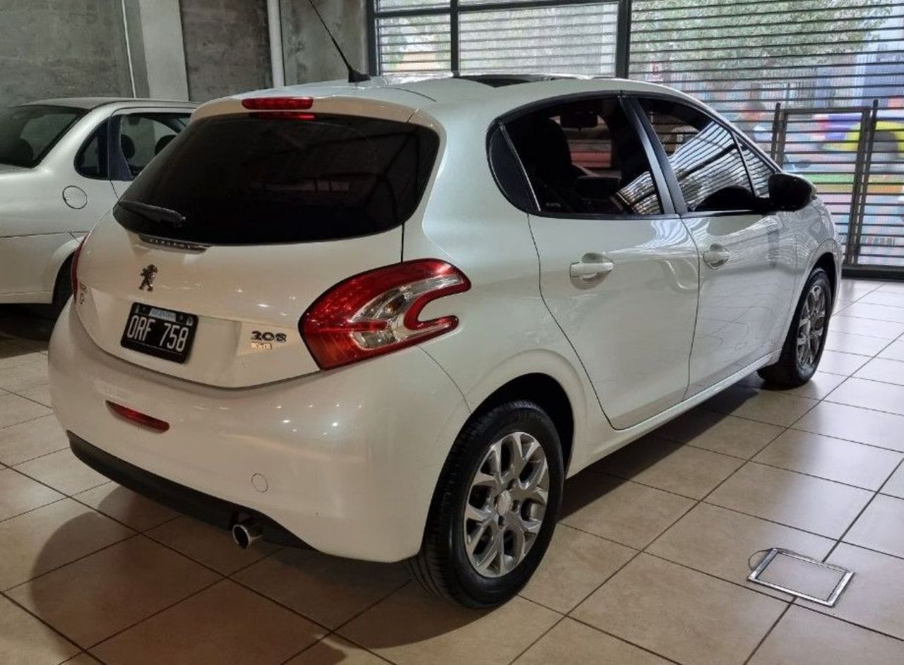 Peugeot 208 Usado en Mendoza, deRuedas