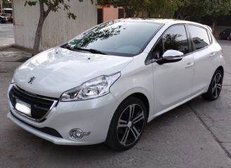 Peugeot 208 Usado en San Juan