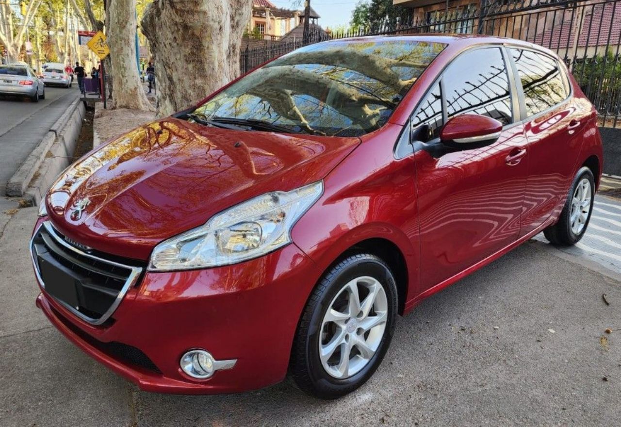 Peugeot 208 Usado en Mendoza, deRuedas