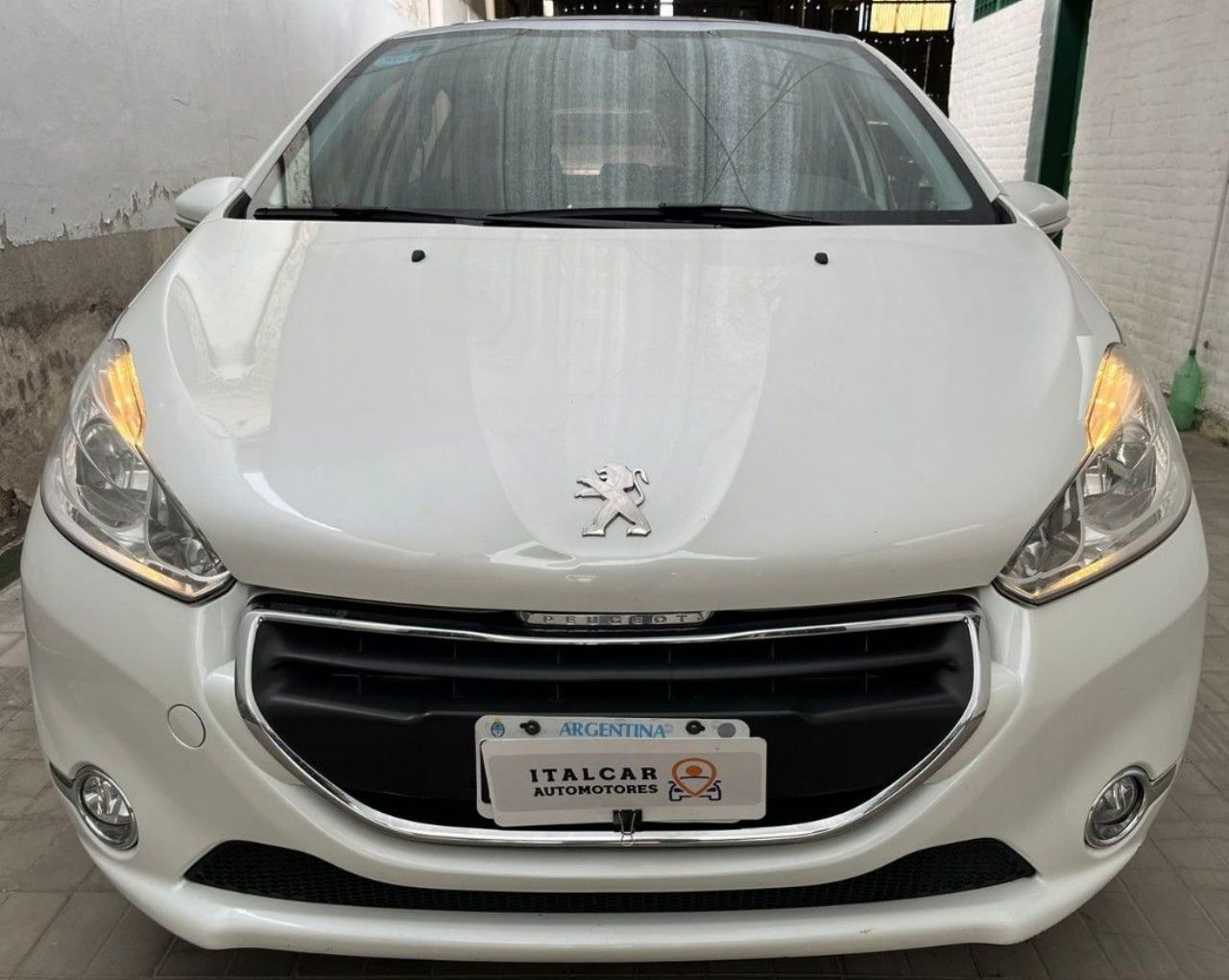 Peugeot 208 Usado en Mendoza, deRuedas