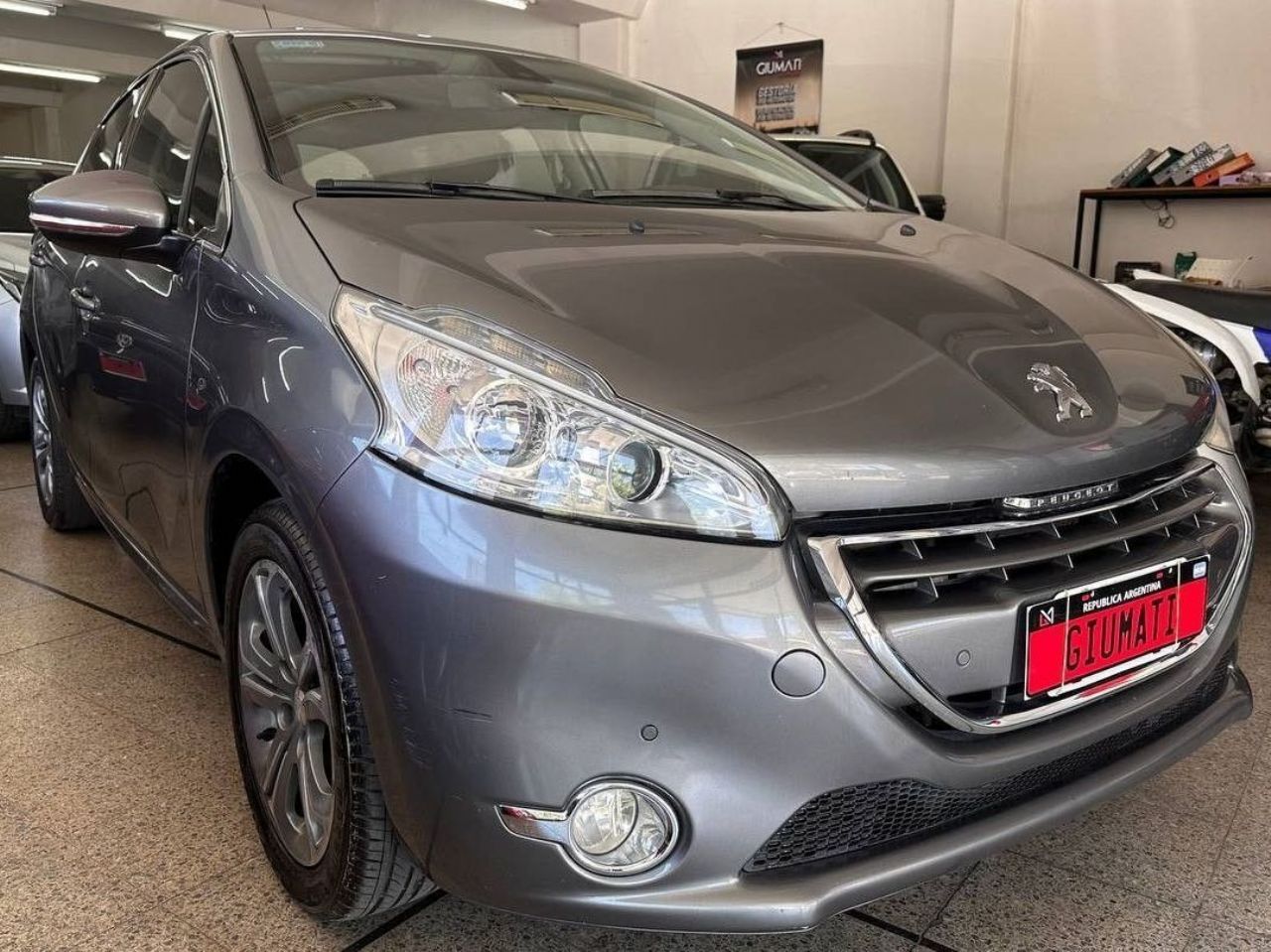 Peugeot 208 Usado en Mendoza, deRuedas