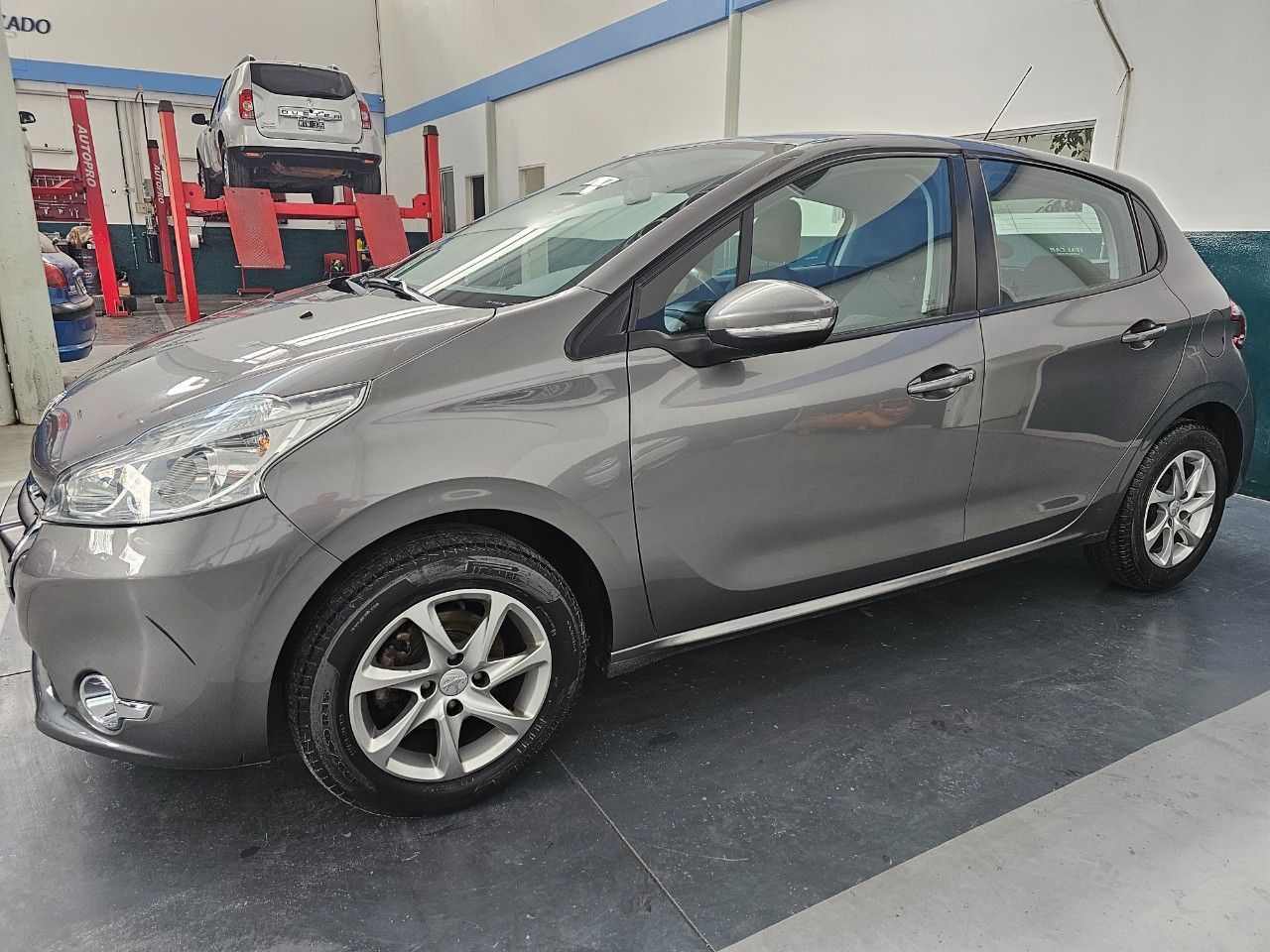 Peugeot 208 Usado en Mendoza, deRuedas