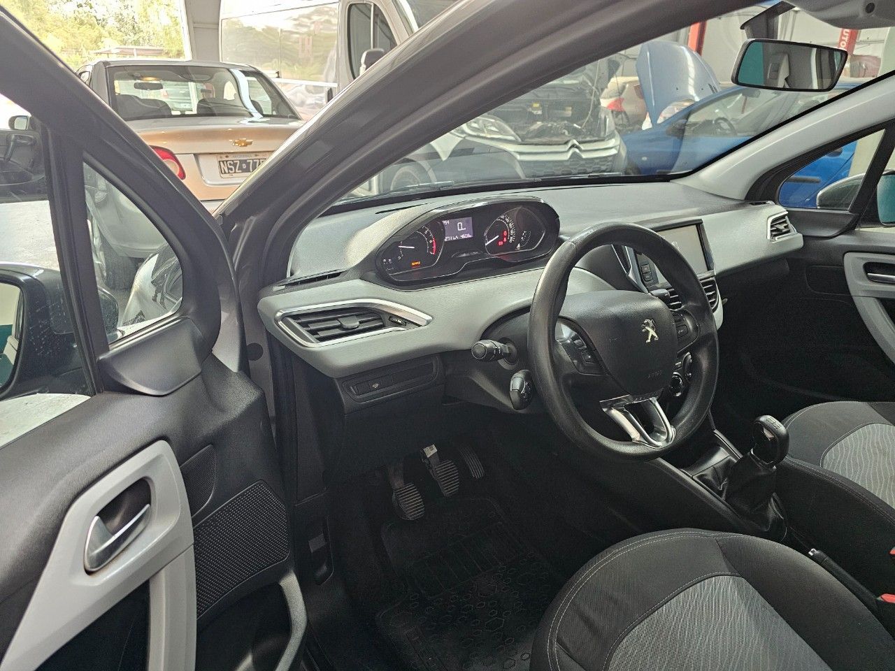 Peugeot 208 Usado en Mendoza, deRuedas