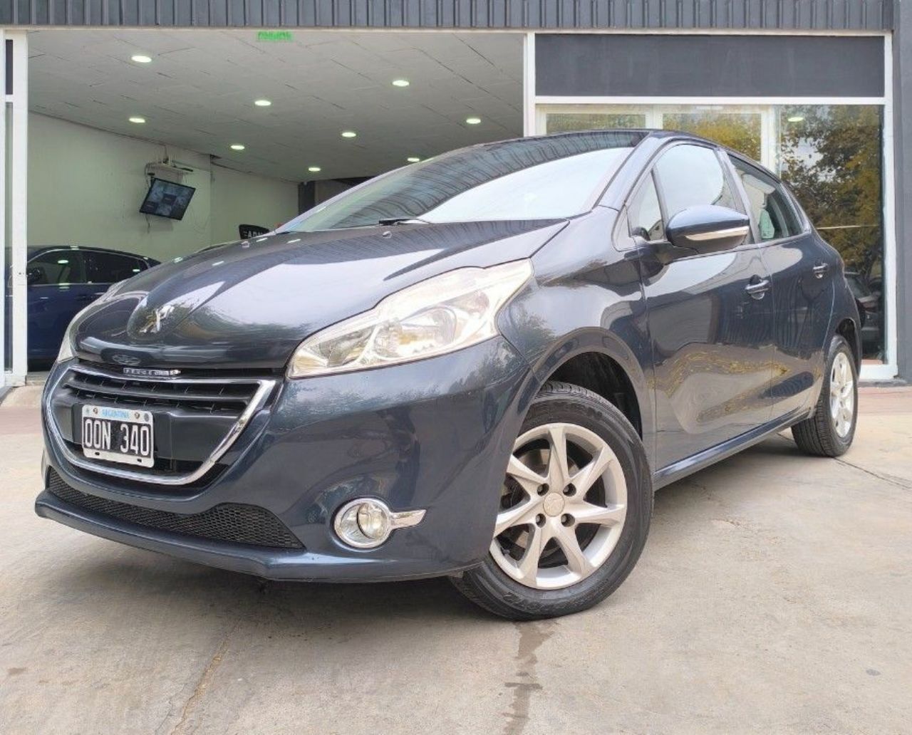 Peugeot 208 Usado Financiado en Mendoza, deRuedas