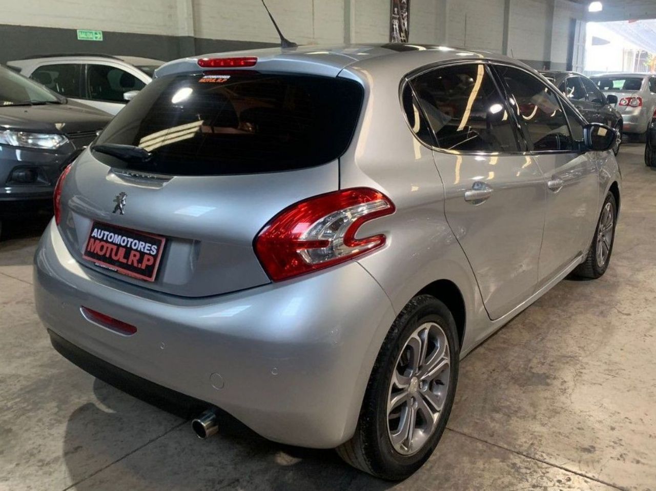 Peugeot 208 Usado en Mendoza, deRuedas