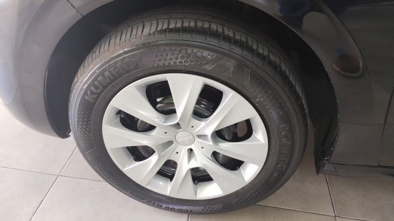 Peugeot 208 Usado en Mendoza, deRuedas