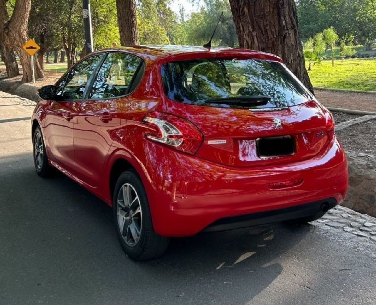 Peugeot 208 Usado en Mendoza, deRuedas