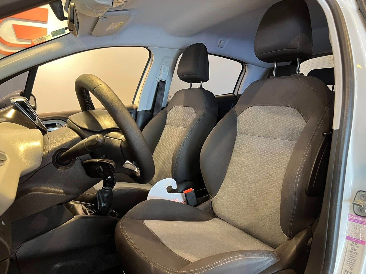 Peugeot 208 Usado Financiado en Córdoba, deRuedas