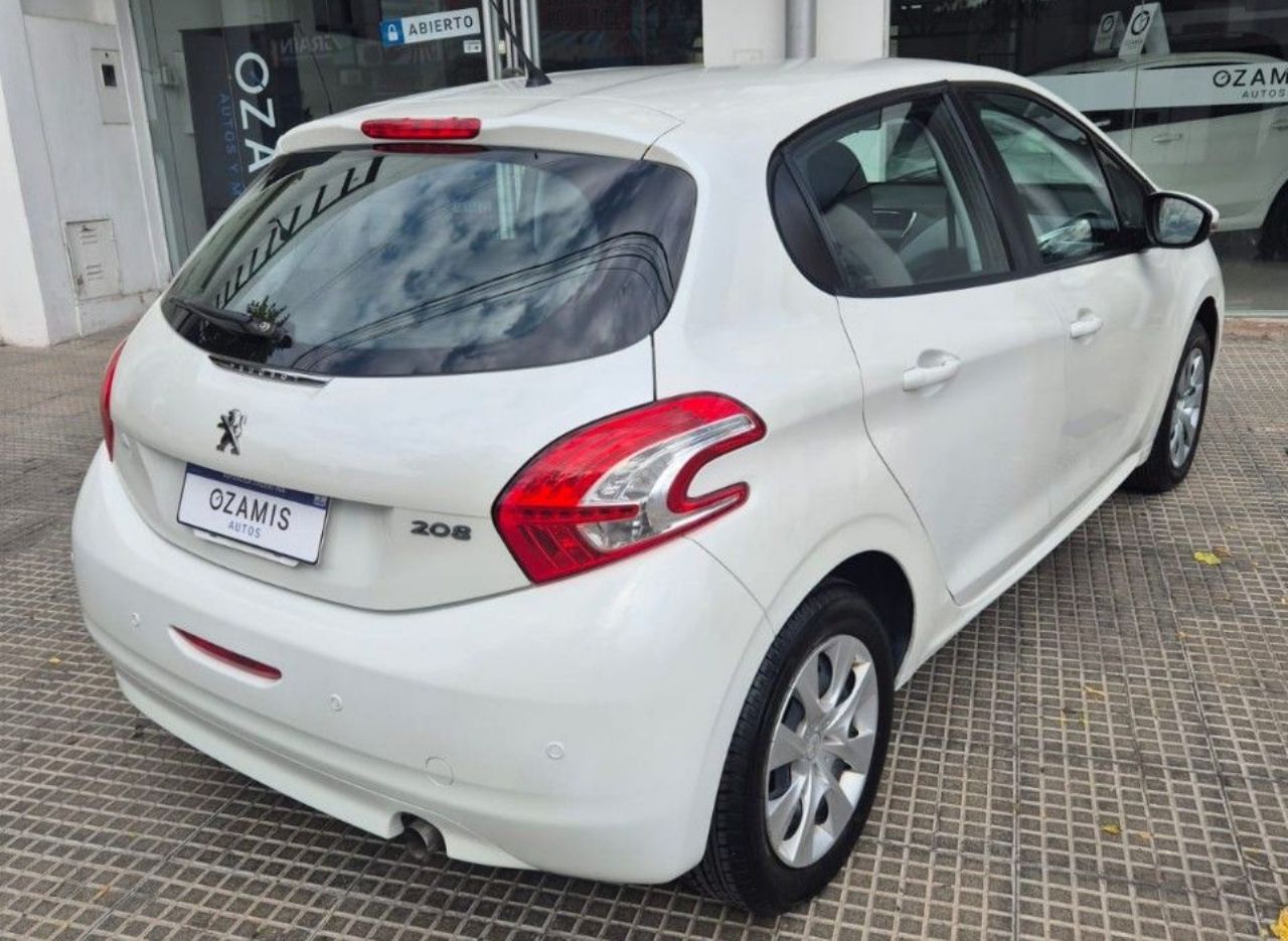 Peugeot 208 Usado Financiado en Mendoza, deRuedas