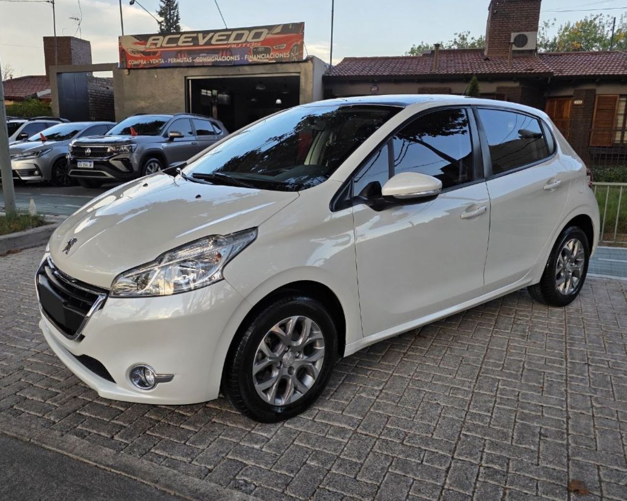 Peugeot 208 Usado en Mendoza, deRuedas