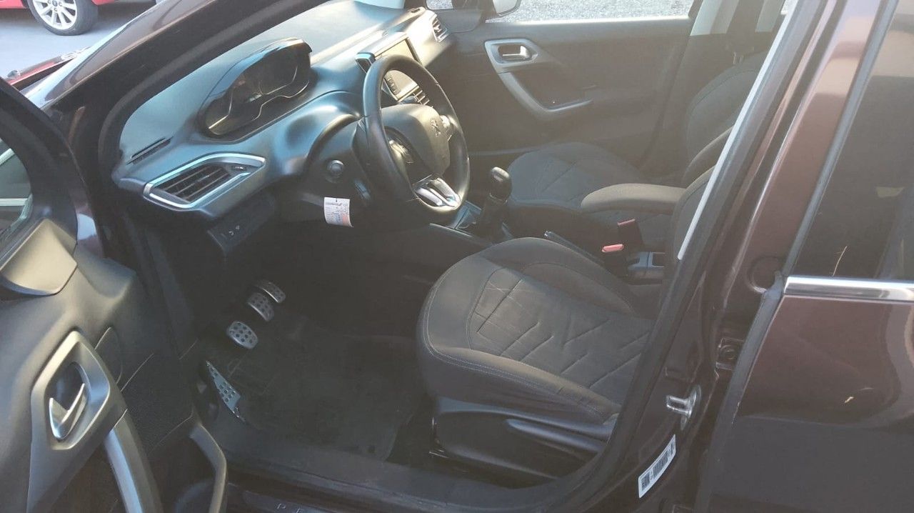 Peugeot 208 Usado Financiado en Córdoba, deRuedas