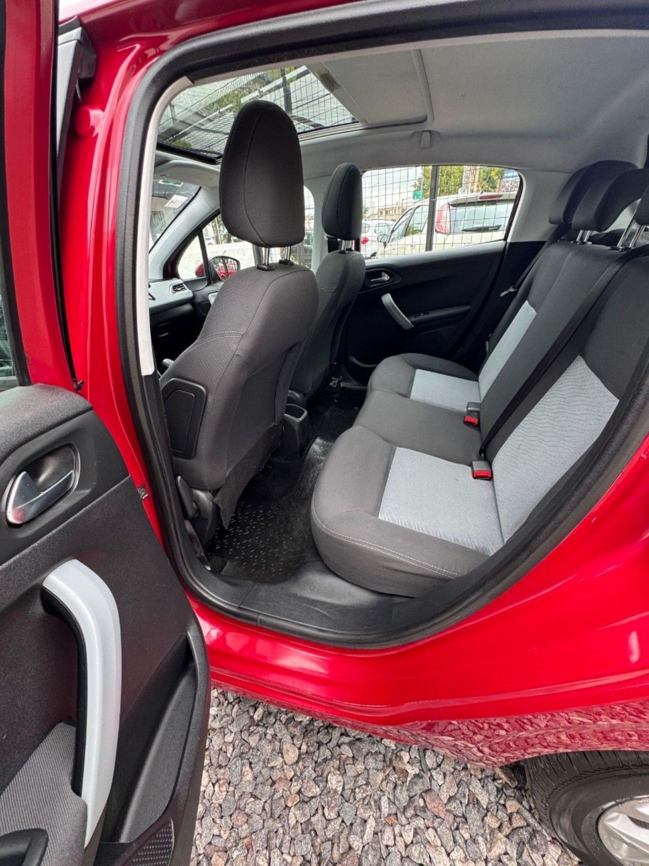 Peugeot 208 Usado Financiado en Córdoba, deRuedas