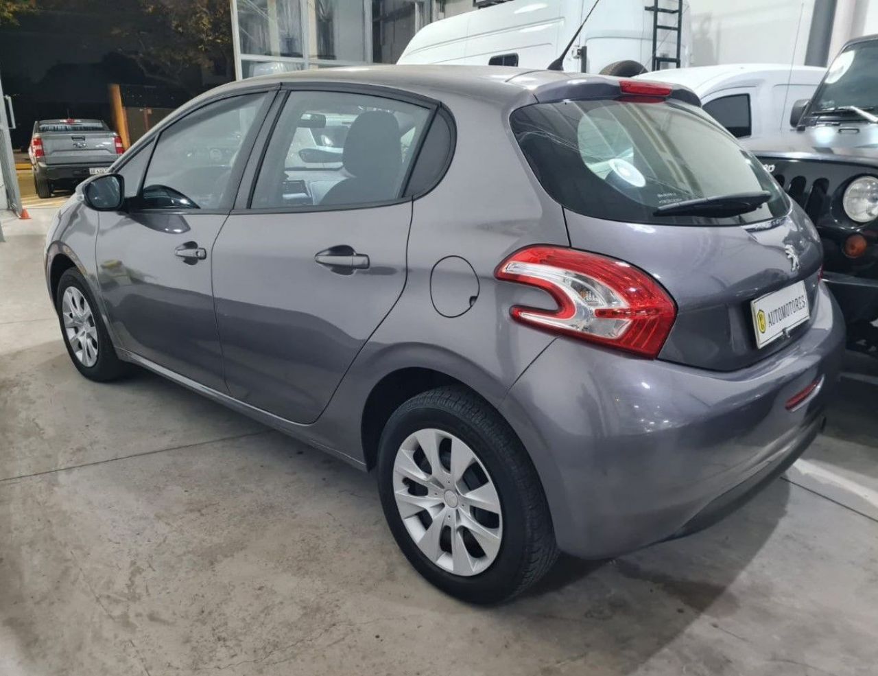 Peugeot 208 Usado en Mendoza, deRuedas