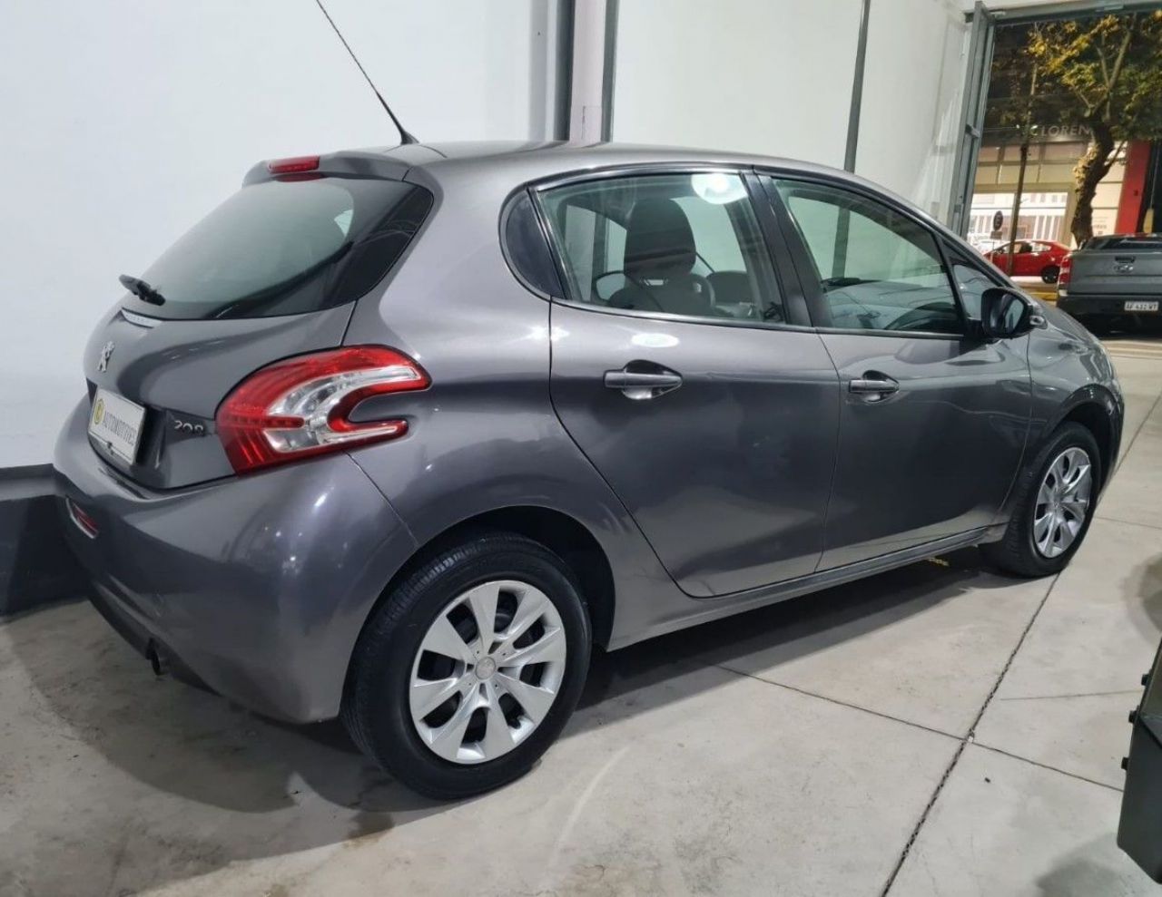 Peugeot 208 Usado en Mendoza, deRuedas