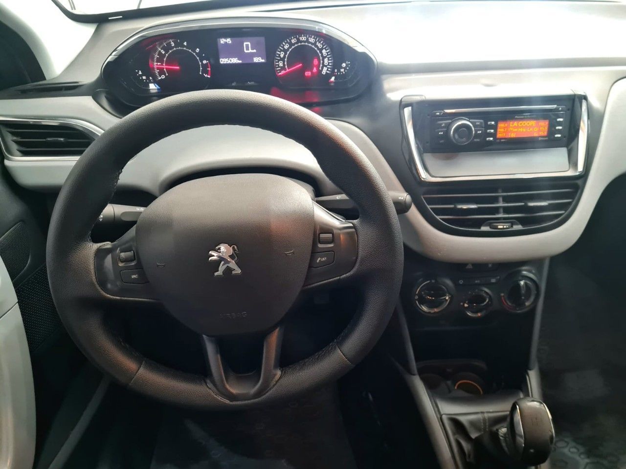 Peugeot 208 Usado en Mendoza, deRuedas