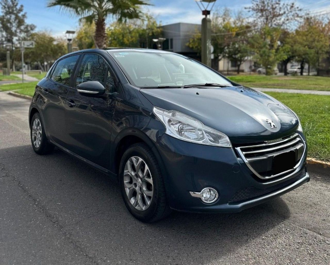 Peugeot 208 Usado en Mendoza, deRuedas
