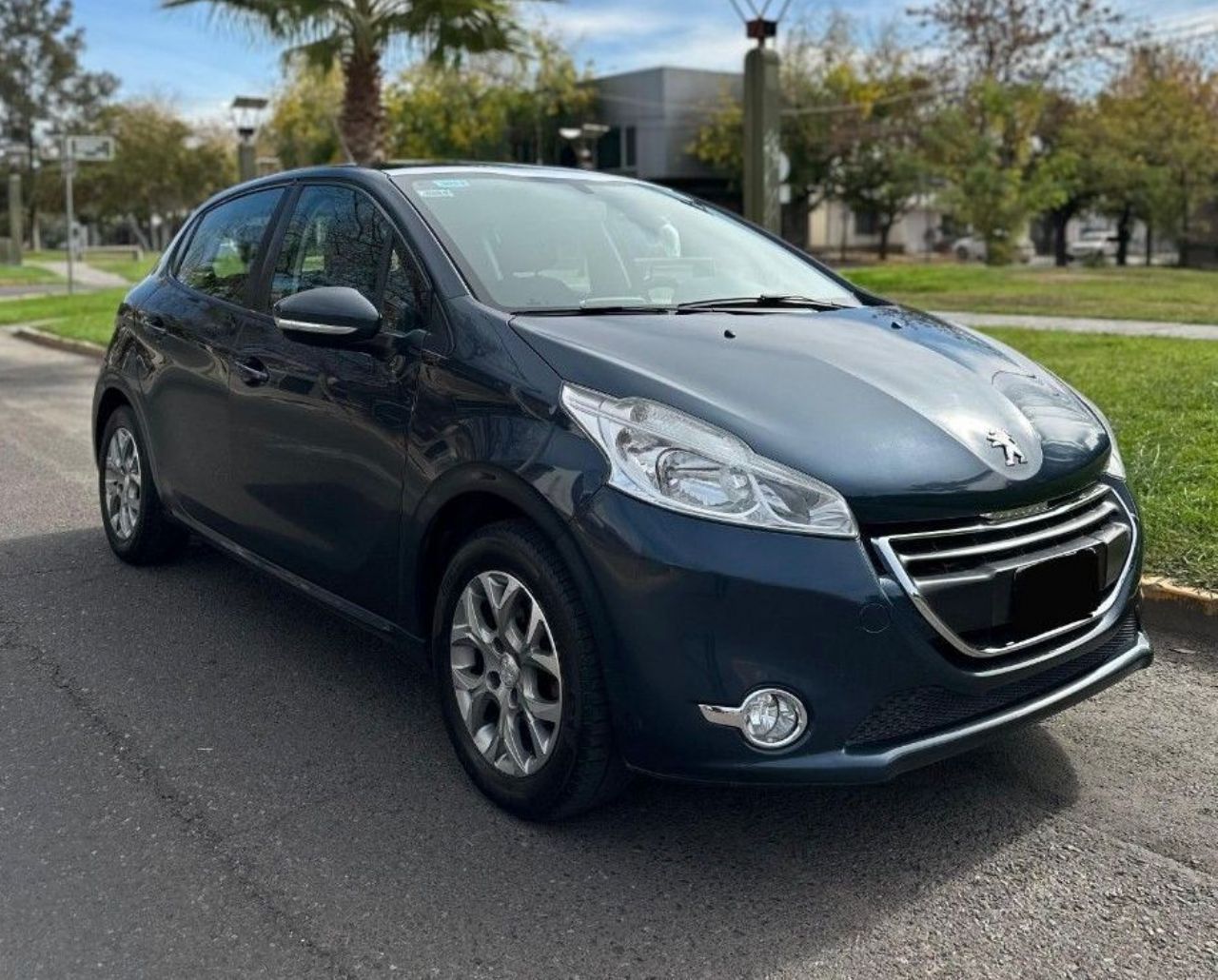 Peugeot 208 Usado en Mendoza, deRuedas