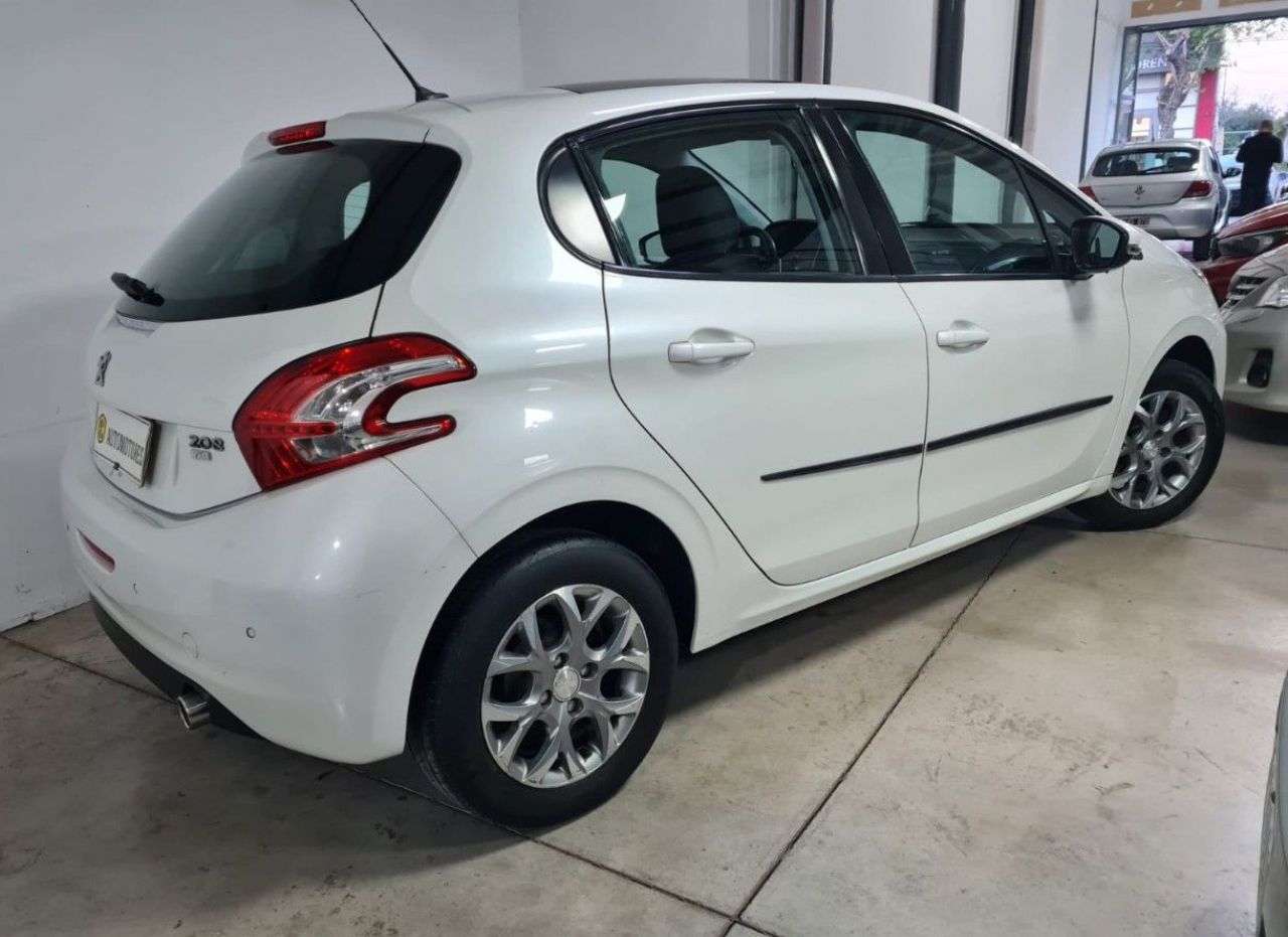 Peugeot 208 Usado en Mendoza, deRuedas