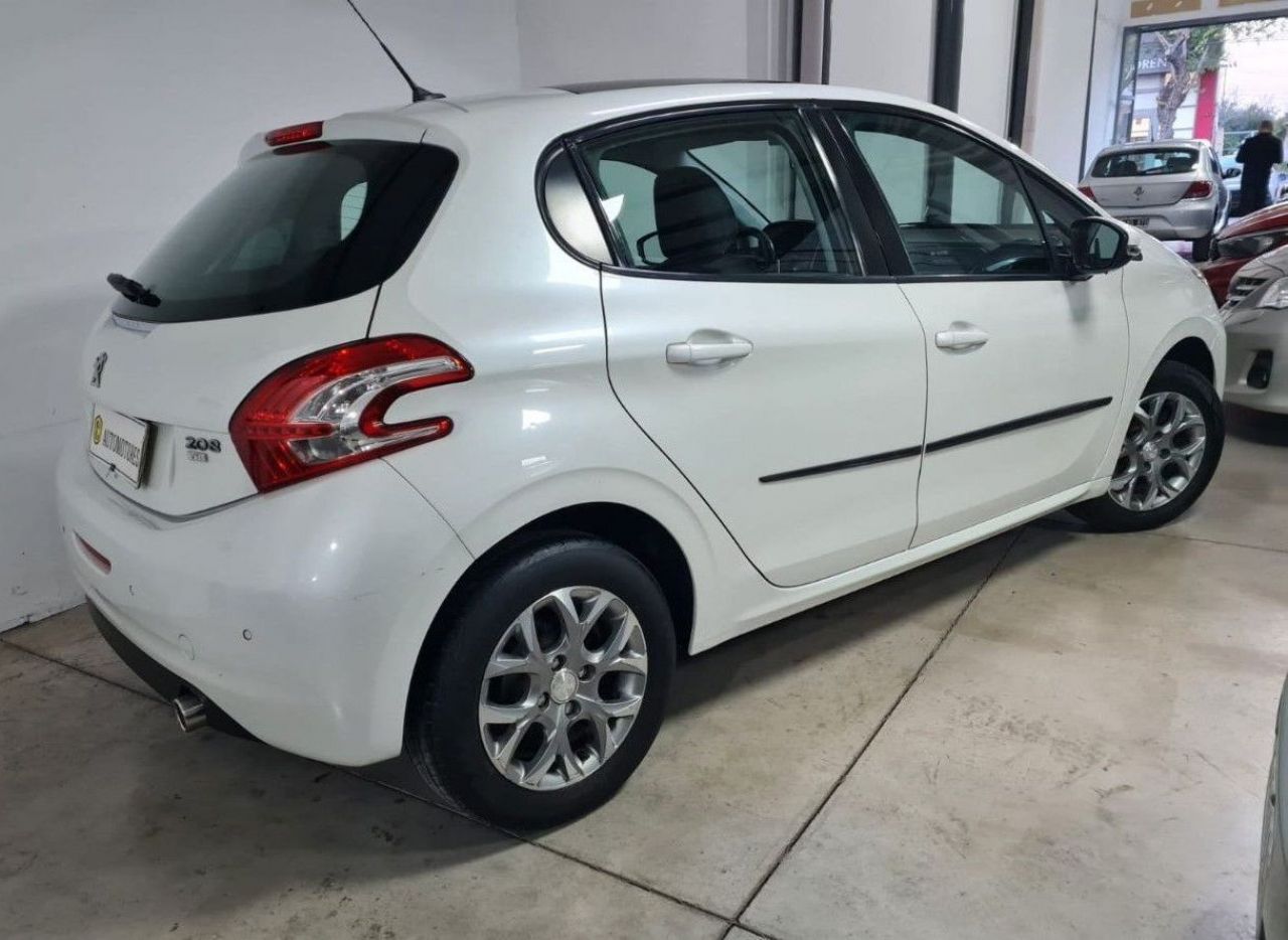 Peugeot 208 Usado en Mendoza, deRuedas